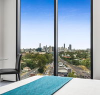 Essence Suites Taringa - Surfers Gold Coast