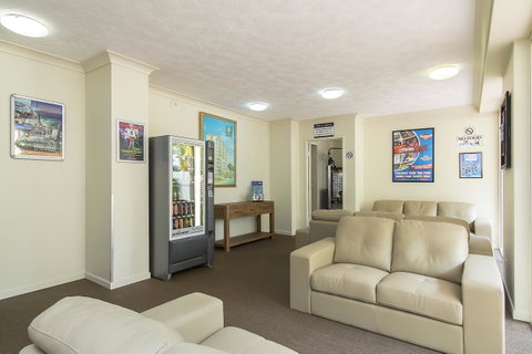 Palazzo Colonnades - Surfers Gold Coast 18