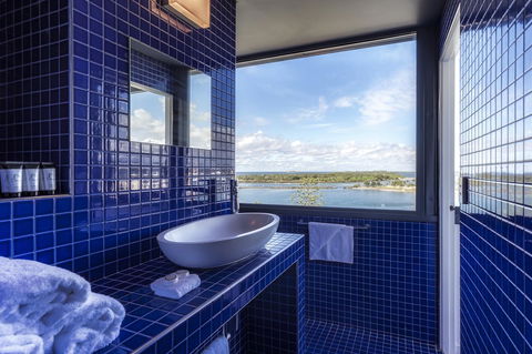 Komune Resort And Beach Club Greenmount Beach - Surfers Gold Coast 14