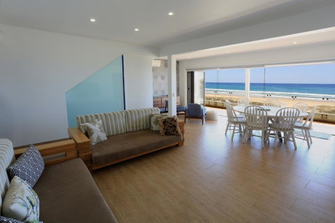 Bilinga Beach Motel - Surfers Gold Coast 10