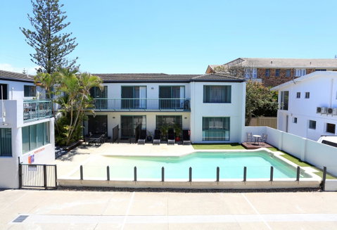 Bilinga Beach Motel - Surfers Gold Coast 14