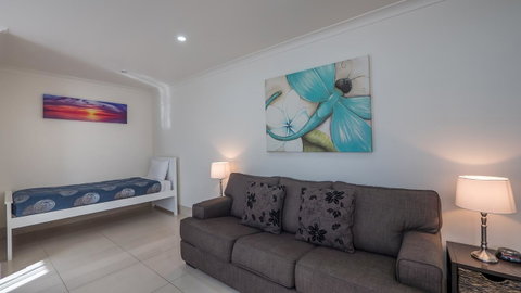 Bilinga Beach Motel - Surfers Gold Coast 36