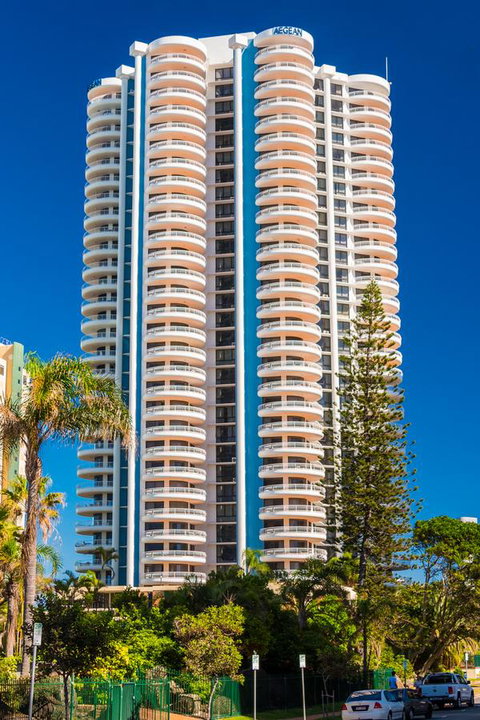 Aegean Resort Apartments - Surfers Gold Coast 23