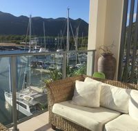 Absolute Waterfront Magnetic Island - Surfers Gold Coast