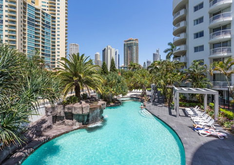 Sovereign On The Gold Coast - Surfers Gold Coast 2