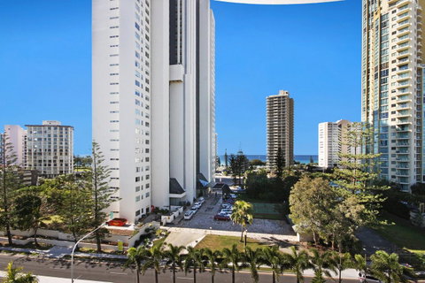Sovereign On The Gold Coast - Surfers Gold Coast 17