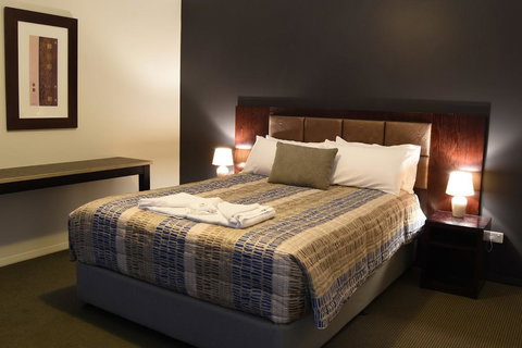 Atricom - Surfers Gold Coast 9