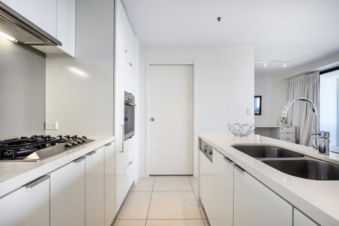 Ultra Broadbeach - Surfers Gold Coast 35