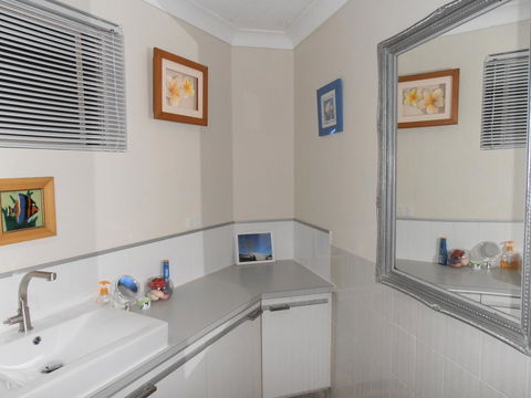 VILY Place - Surfers Gold Coast 6
