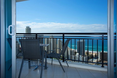 Chevron Renaissance - Private Apartments - Surfers Gold Coast 19