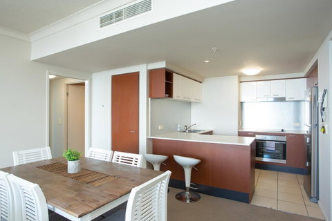 Chevron Renaissance - Private Apartments - Surfers Gold Coast 7