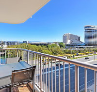 Broadbeach Travel Inn Apartments - Surfers Gold Coast