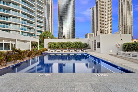 Holiday Holiday H-Residences Apartments - Surfers Gold Coast 32
