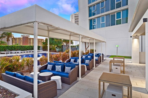 Holiday Holiday H-Residences Apartments - Surfers Gold Coast 9