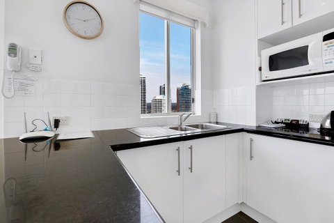 Pacific Views Resort - Surfers Gold Coast 23