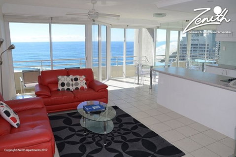 Zenith Ocean Front Apartments - Surfers Gold Coast 3