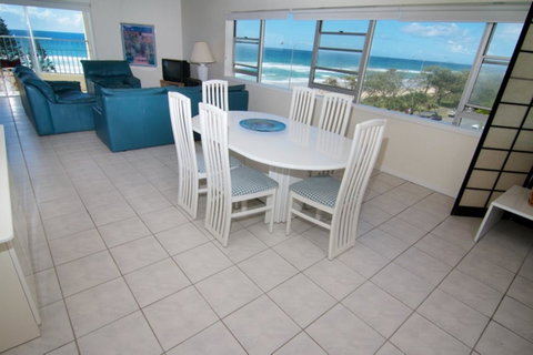 Pacific Plaza Apartments - Surfers Gold Coast 33