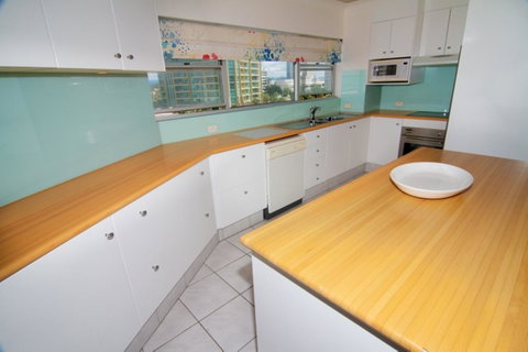 Pacific Plaza Apartments - Surfers Gold Coast 34
