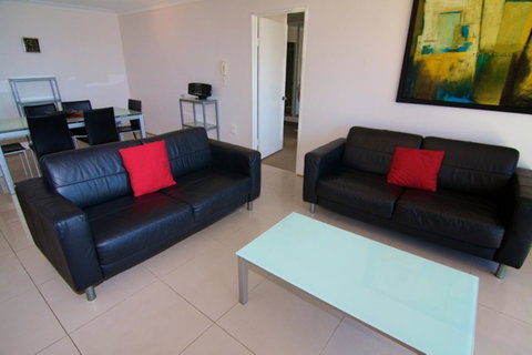 Pacific Plaza Apartments - Surfers Gold Coast 31