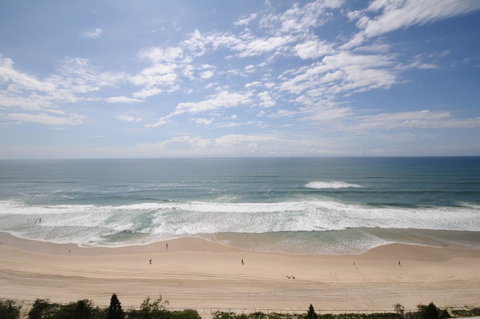 Pacific Plaza Apartments - Surfers Gold Coast 22