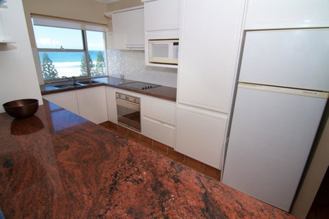 Pacific Plaza Apartments - Surfers Gold Coast 18