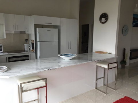 Pacific Plaza Apartments - Surfers Gold Coast 9