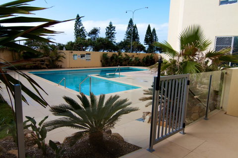 Pacific Plaza Apartments - Surfers Gold Coast 12