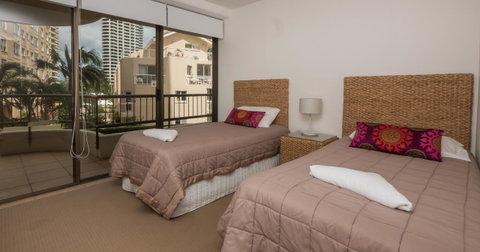 Norfolk Luxury Beachfront Apartments - Surfers Gold Coast 31