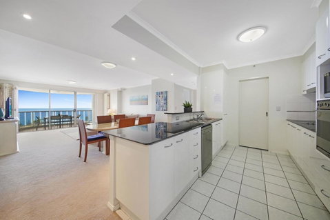 Oscar On Main Beach Resort - Surfers Gold Coast 4