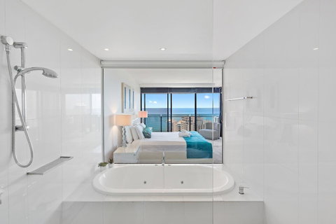 Holiday Holiday Circle On Cavill Apartments - Surfers Gold Coast 39