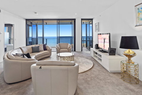 Holiday Holiday Circle On Cavill Apartments - Surfers Gold Coast 1
