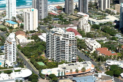 The Meriton Apartments On Main Beach - Surfers Gold Coast 26