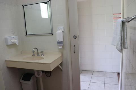 YAL Cairns - A Motel That Makes A Difference - Surfers Gold Coast 20