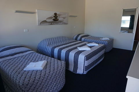YAL Cairns - A Motel That Makes A Difference - Surfers Gold Coast 17
