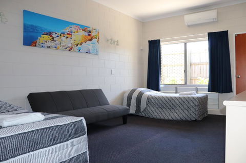 YAL Cairns - A Motel That Makes A Difference - Surfers Gold Coast 13