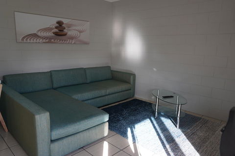 YAL Cairns - A Motel That Makes A Difference - Surfers Gold Coast 22