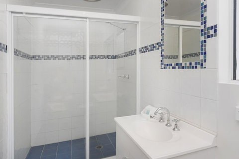 Sunshine Beach Resort - Surfers Gold Coast 10