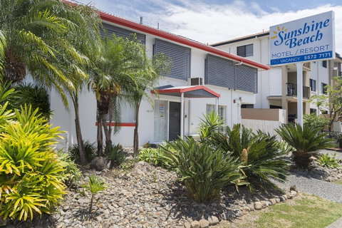 Sunshine Beach Resort - Surfers Gold Coast 3