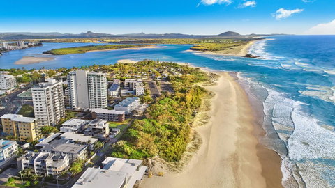 Majorca Isle Beachside Resort - Surfers Gold Coast 21