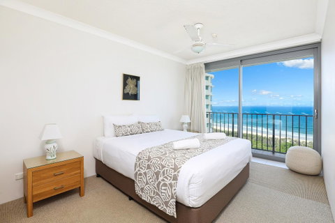 Majorca Isle Beachside Resort - Surfers Gold Coast 4