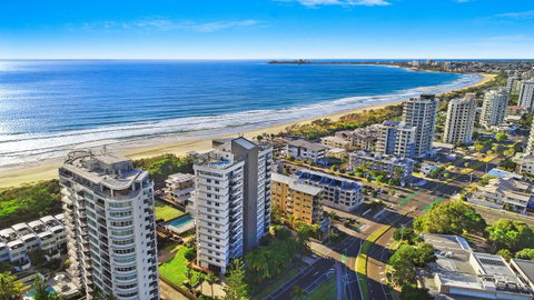 Majorca Isle Beachside Resort - Surfers Gold Coast 8