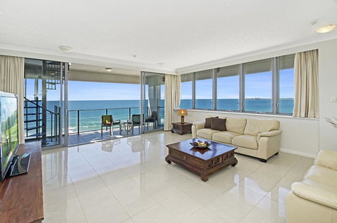 Majorca Isle Beachside Resort - Surfers Gold Coast 19