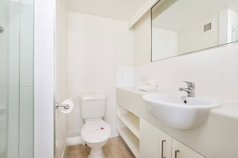 Majorca Isle Beachside Resort - Surfers Gold Coast 6