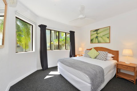 Tropical Reef Apartments - Surfers Gold Coast 23