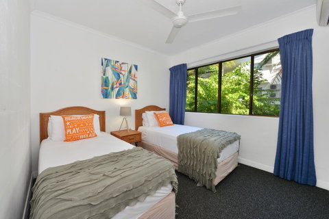 Tropical Reef Apartments - Surfers Gold Coast 24