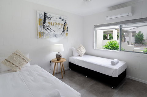 TiTree Resort Apartments - Surfers Gold Coast 3