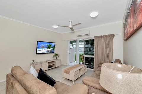 TiTree Resort Apartments - Surfers Gold Coast 11