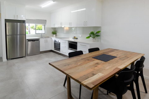 TiTree Resort Apartments - Surfers Gold Coast 6