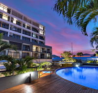 Sunshine Tower Hotel - Surfers Gold Coast