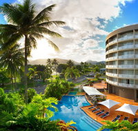DoubleTree by Hilton Cairns - Surfers Gold Coast